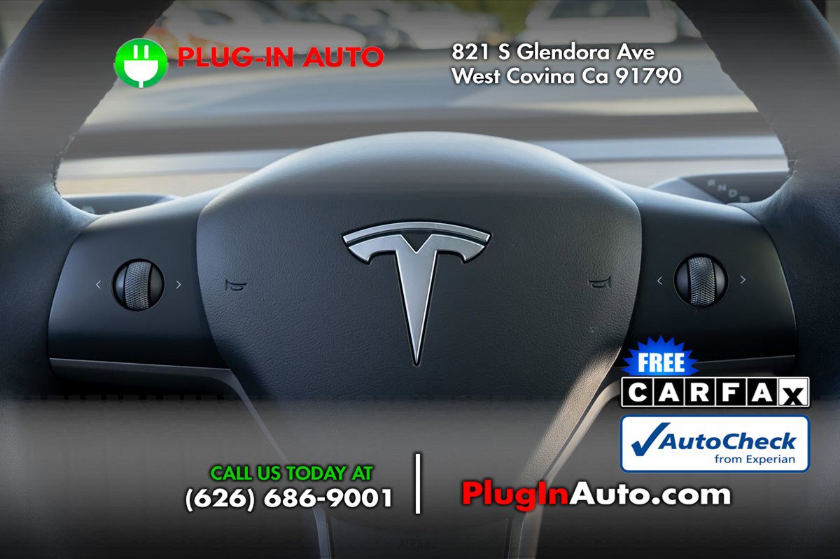 Used 2022 Tesla Model Y Long Range image 21