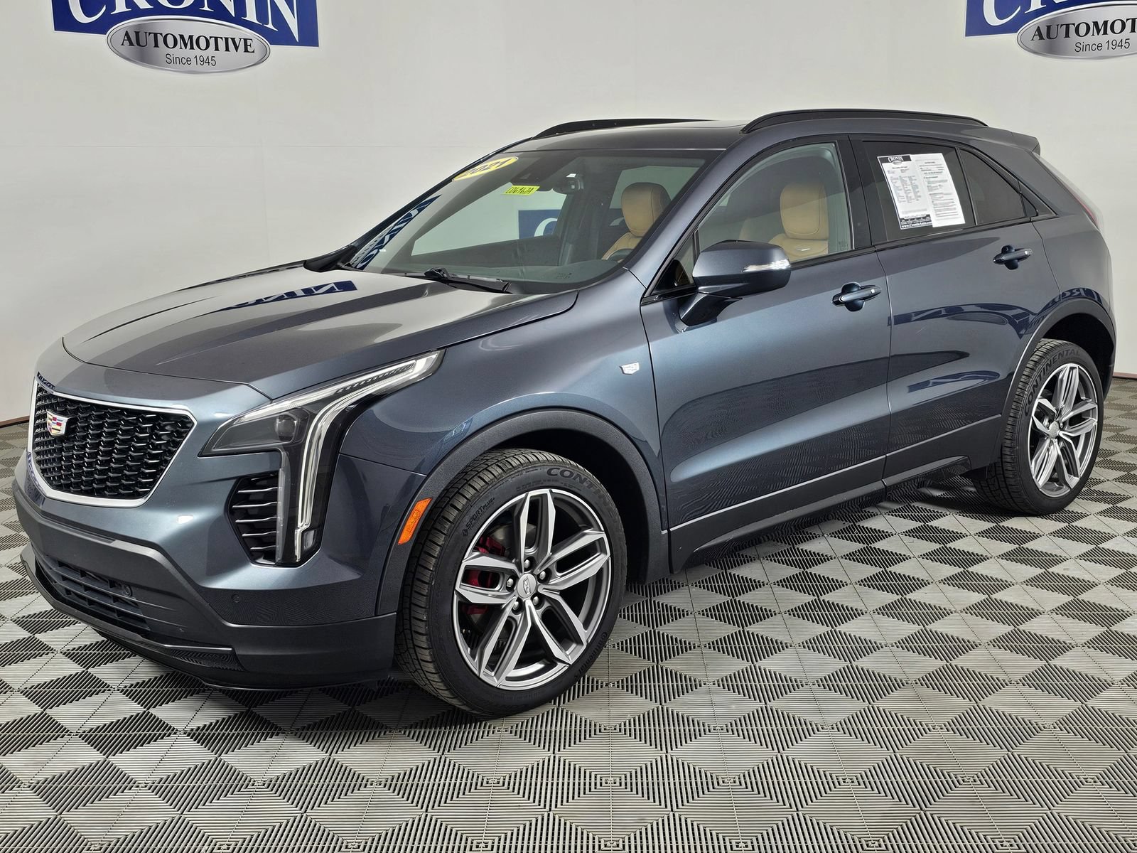 Used 2021 Cadillac XT4 Sport AWD/4WD image 36