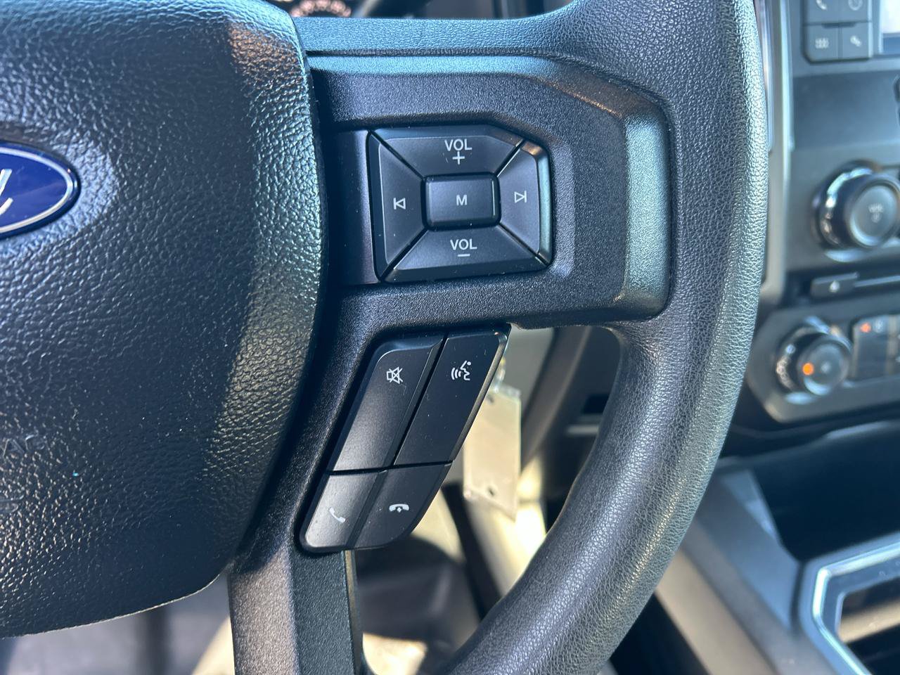 Used 2018 Ford F150 XLT AWD/4WD image 17