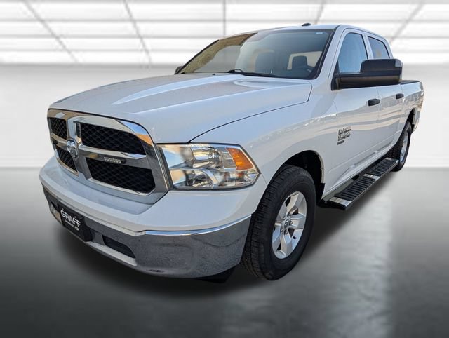 Used 2022 RAM 1500 Tradesman w/ Chrome Appearance Group RWD image 24