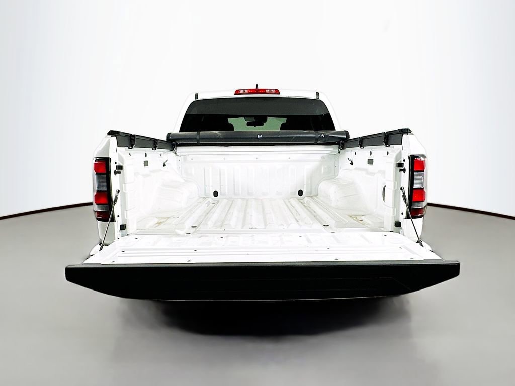 Used 2023 Nissan Frontier SV RWD image 33