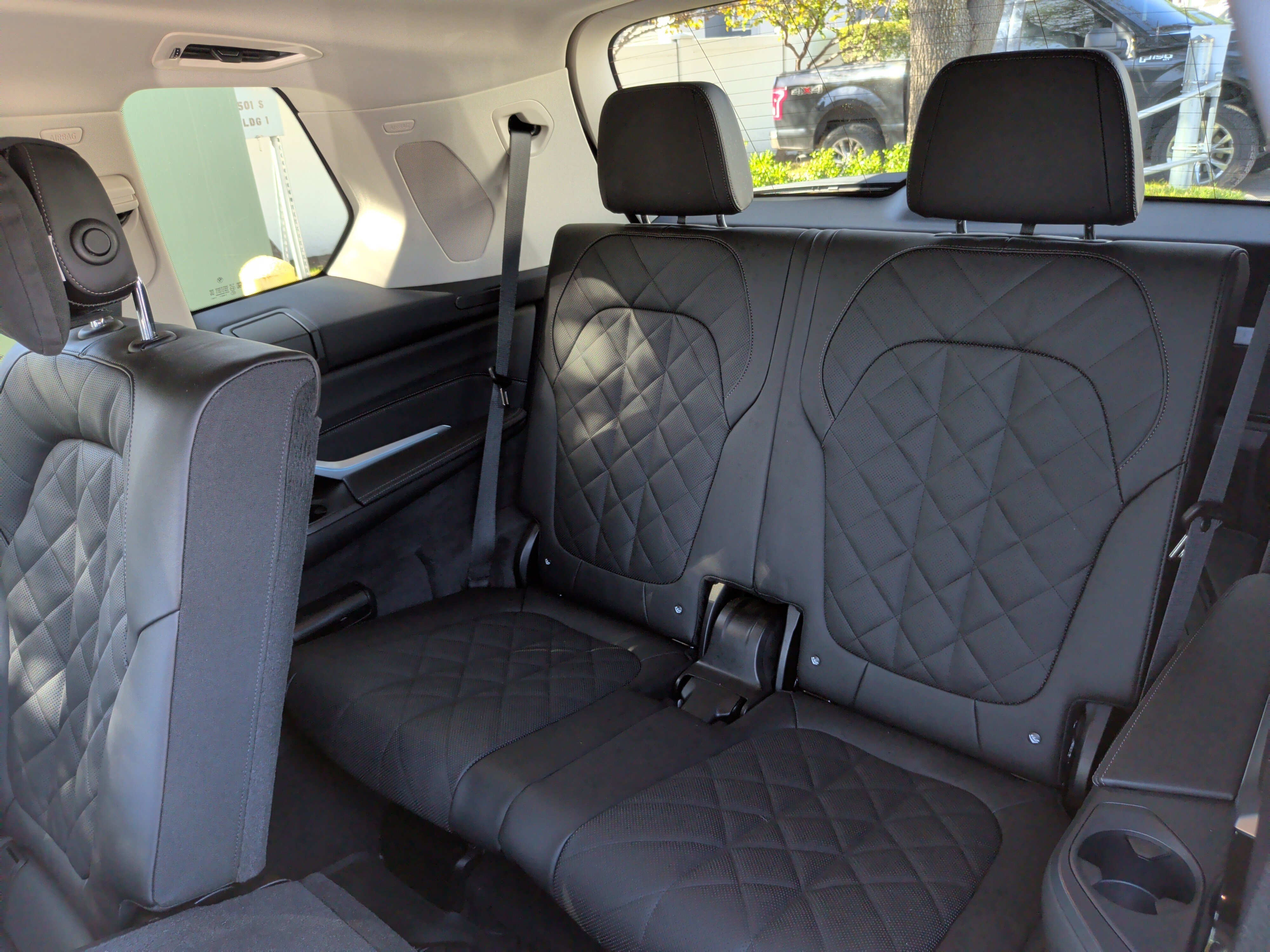 Certified 2025 BMW X7 xDrive40i w/ Premium Package image 33