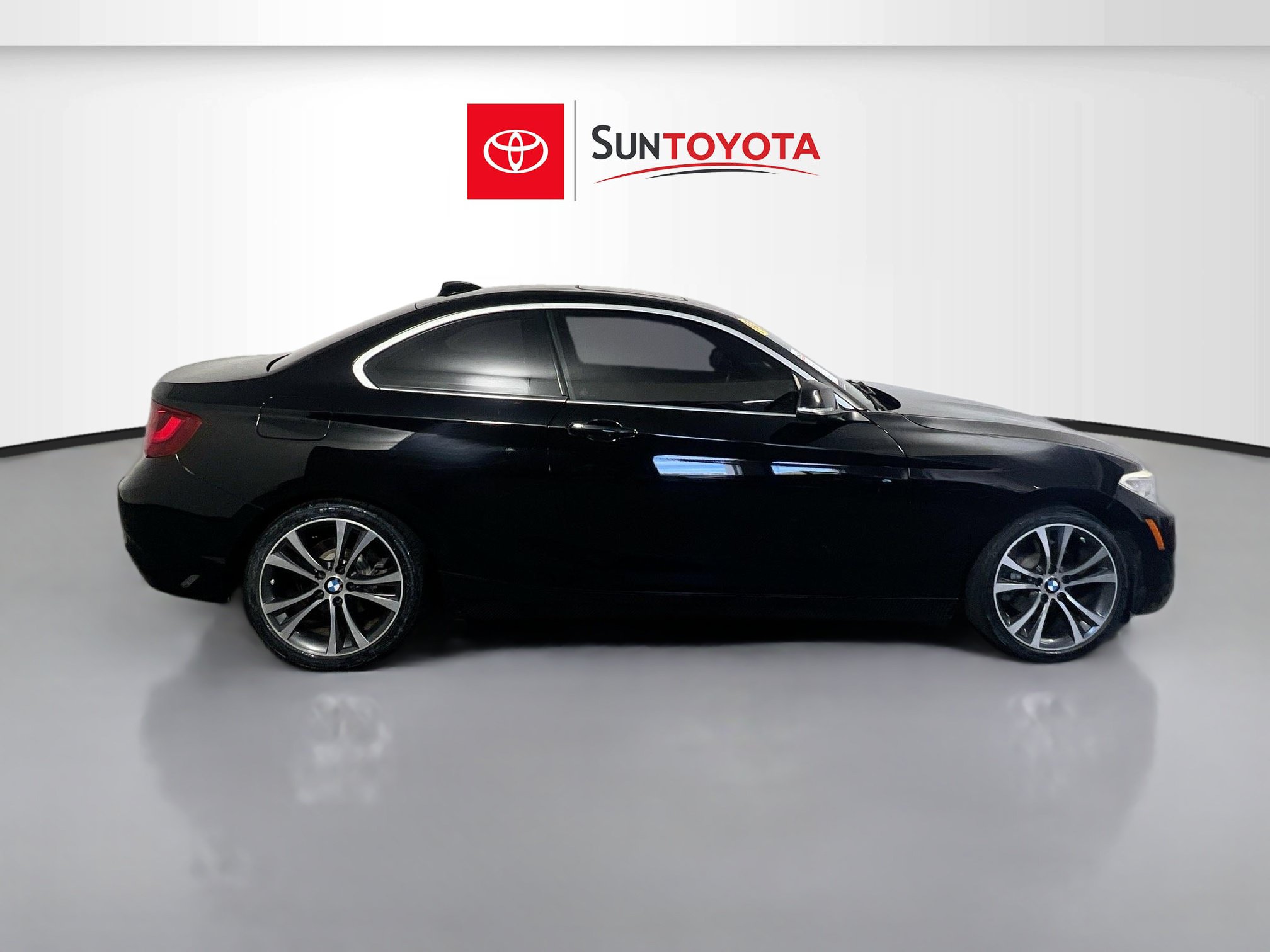 Used 2014 BMW 228i Coupe RWD image 2