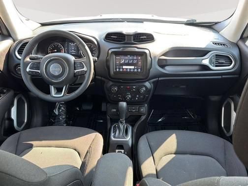 Used 2021 Jeep Renegade Sport AWD/4WD image 9