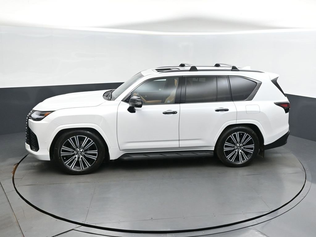 New 2026 Lexus LX 700h Luxury image 37