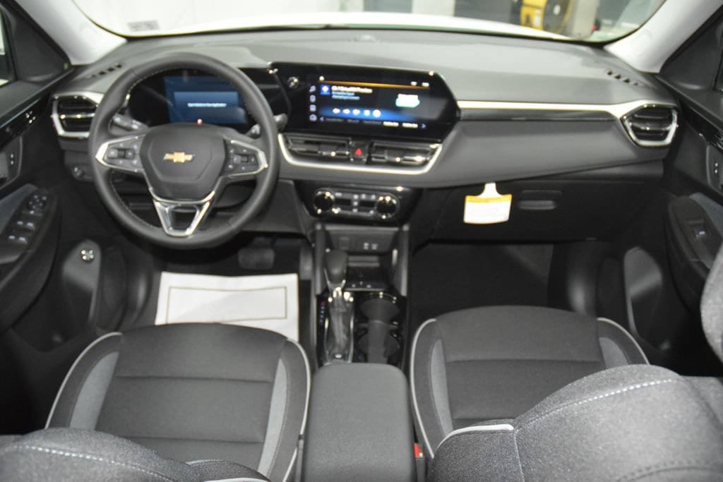 New 2026 Chevrolet TrailBlazer LT w/ Convenience Package FWD image 29