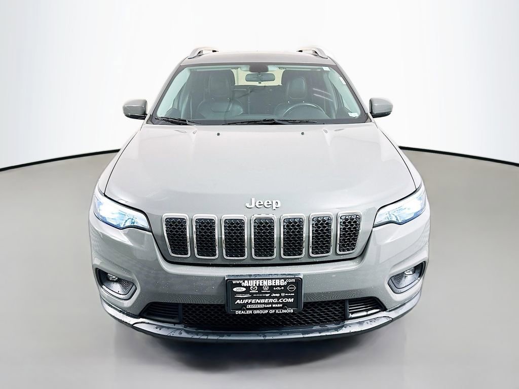 Used 2019 Jeep Cherokee Latitude Plus w/ Cold Weather Group image 2