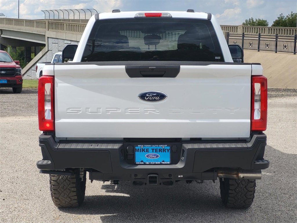 New 2026 Ford F250 XL image 4
