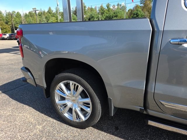 Used 2024 Chevrolet Silverado 1500 High Country AWD/4WD image 34