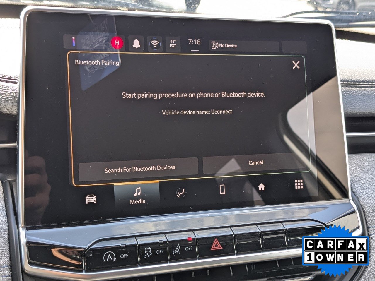 Used 2024 Jeep Compass Latitude image 23