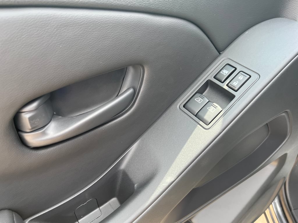 New 2027 Nissan Frontier S RWD image 11