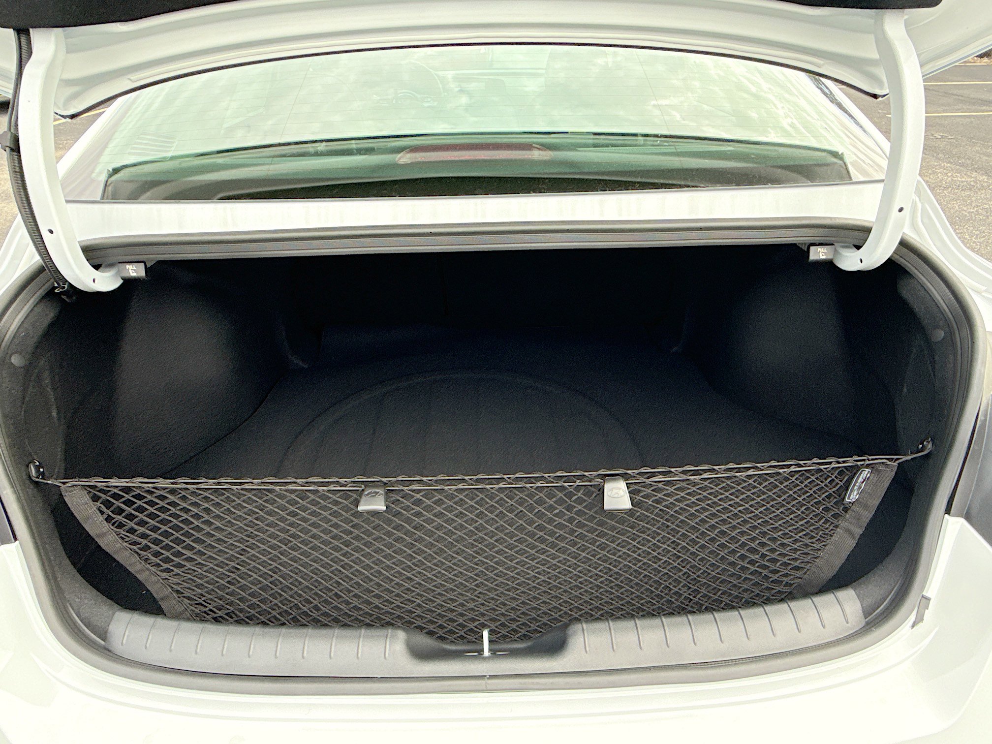 New 2026 Hyundai Elantra Limited w/ Cargo Package image 20