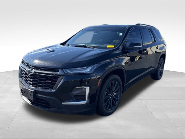 Used 2023 Chevrolet Traverse RS w/ LPO, Floor Liner Package AWD/4WD image 3