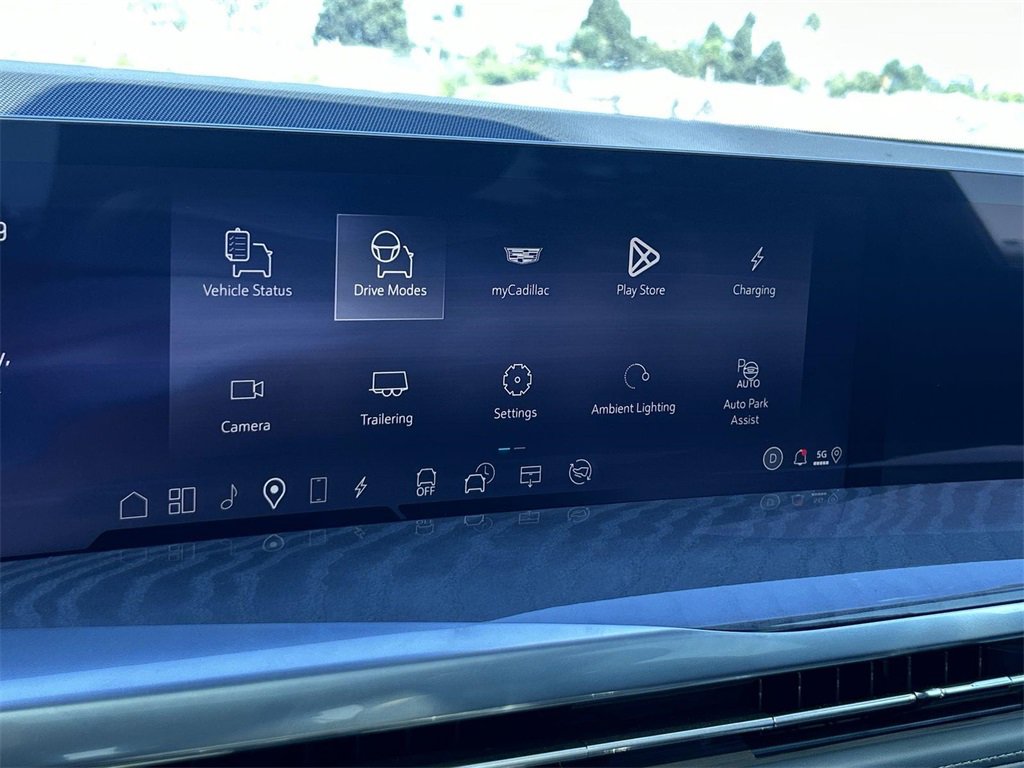 New 2026 Cadillac Escalade IQL Sport 2 image 17