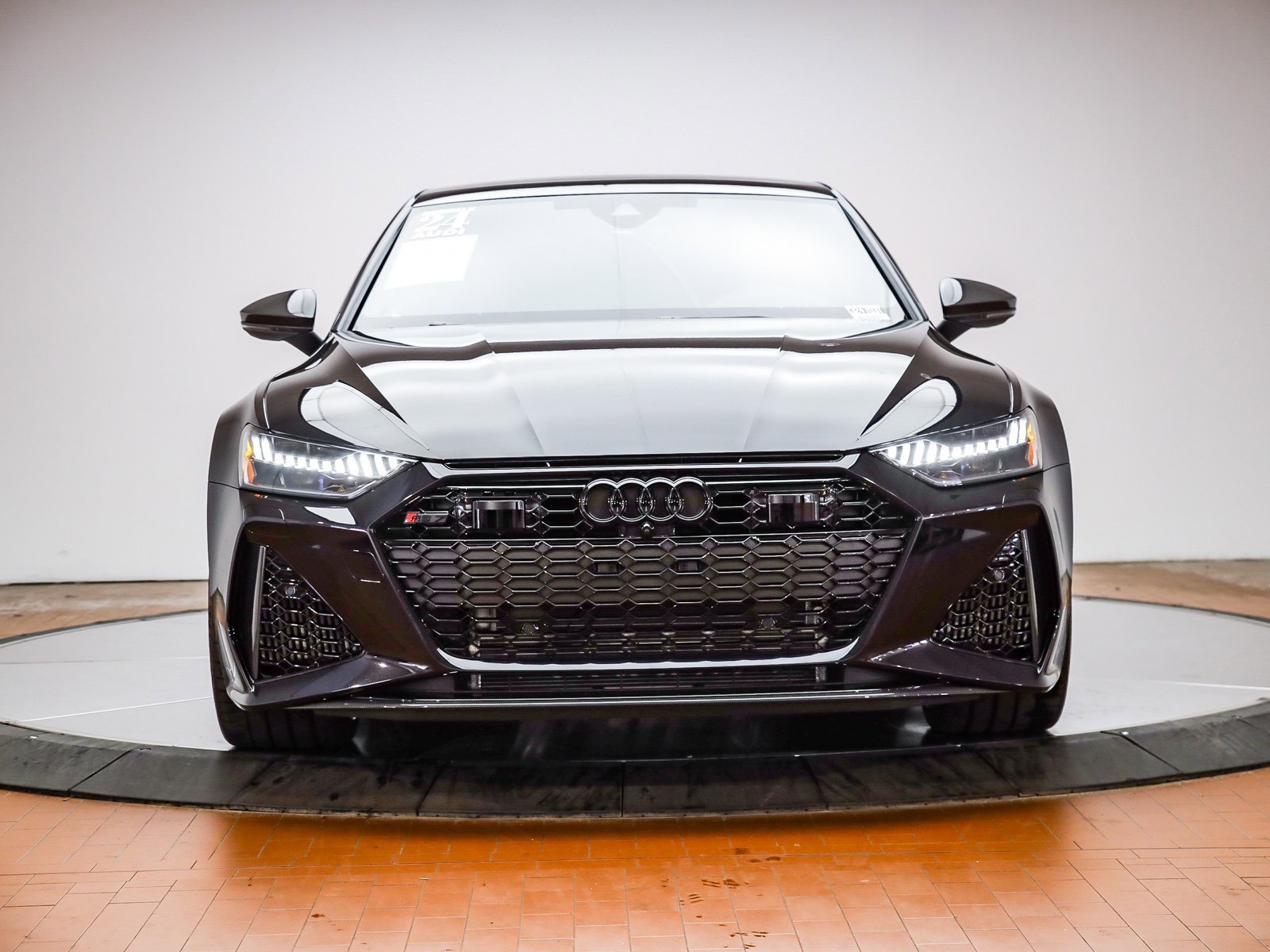 Used 2024 Audi RS 7 Performance w/ Bronze Edition image 12