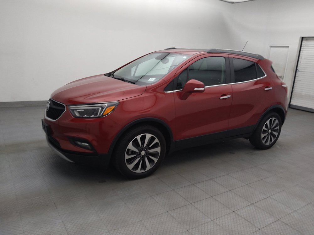 Used 2017 Buick Encore Essence FWD image 2