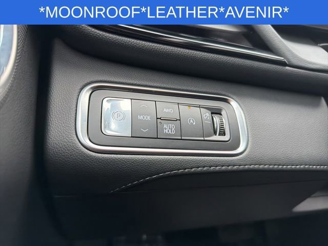 Used 2025 Buick Enclave Avenir AWD/4WD image 40