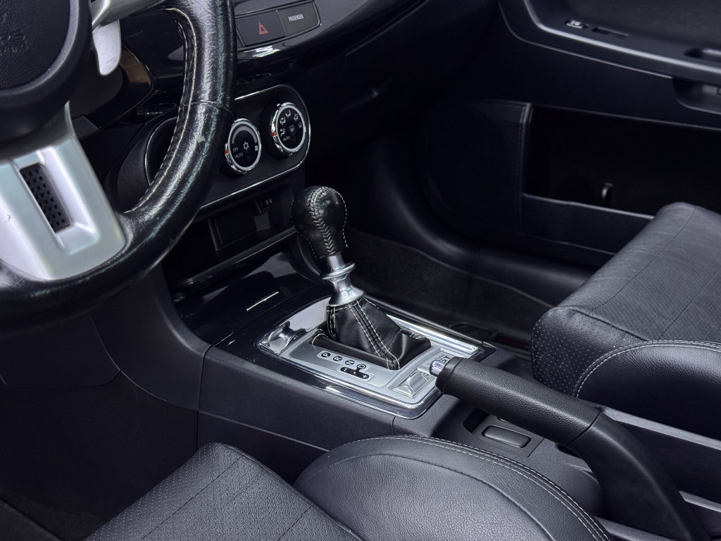 Used 2014 Mitsubishi Lancer Evolution MR AWD/4WD image 19