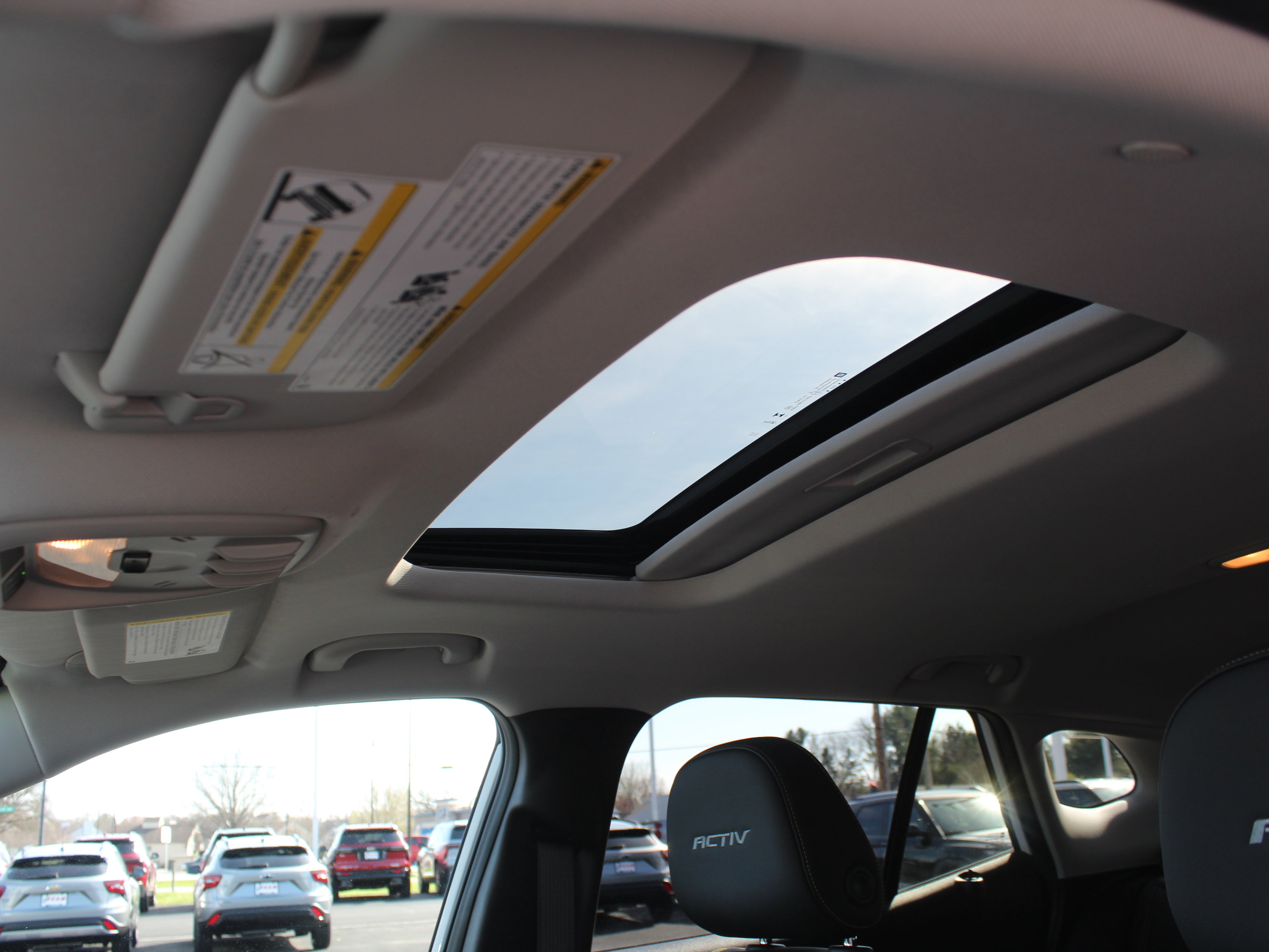 New 2026 Chevrolet Trax ACTIV w/ Sunroof Package image 12