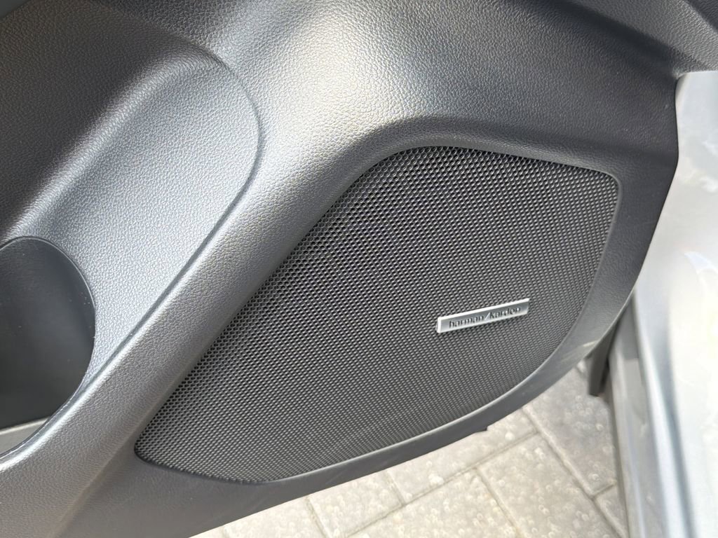 Certified 2025 Subaru Ascent Bronze Edition w/ Onyx Package image 20