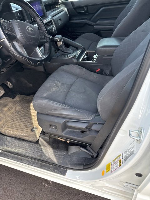 Certified 2024 Toyota Tacoma SR5 image 3