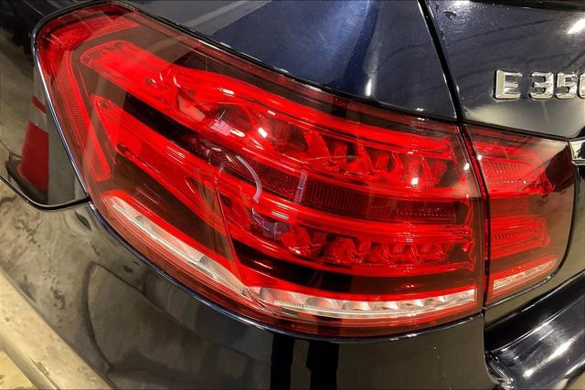 Used 2015 Mercedes-Benz E 350 4MATIC Sedan image 29