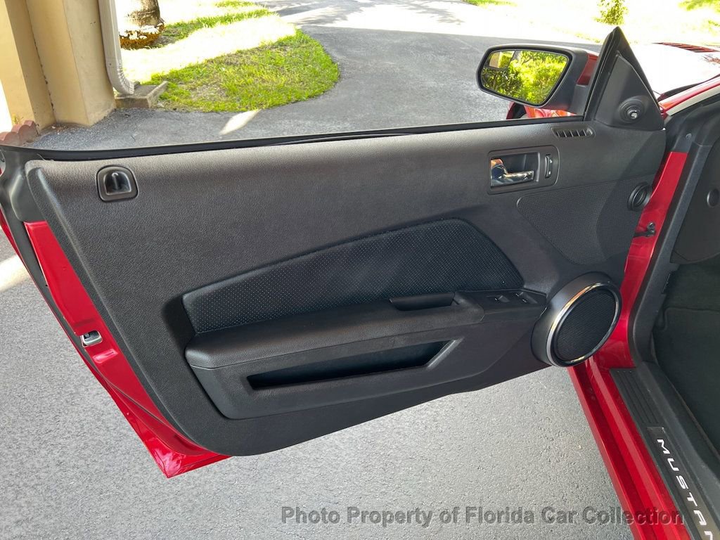 Used 2013 Ford Mustang GT Premium w/ Electronics Pkg image 29