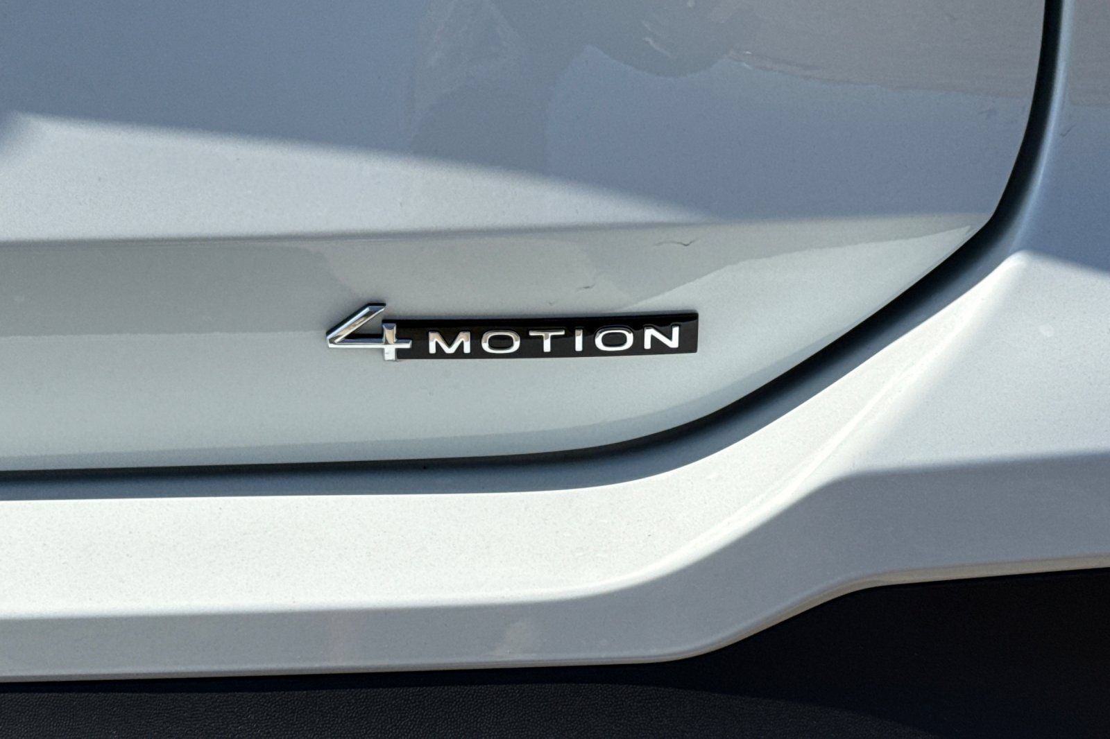 New 2026 Volkswagen Tiguan SE AWD/4WD image 25