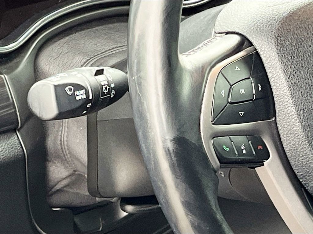 Used 2022 Jeep Grand Cherokee Laredo X image 10