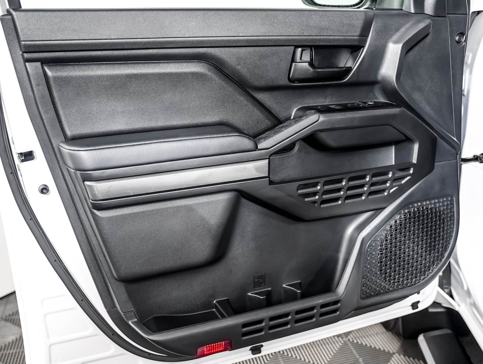 Used 2025 Toyota Tacoma SR5 RWD image 20