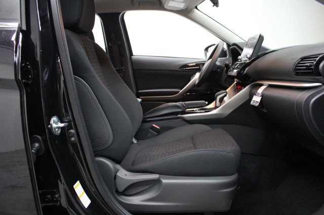 New 2026 Mitsubishi Eclipse Cross LE AWD/4WD image 18