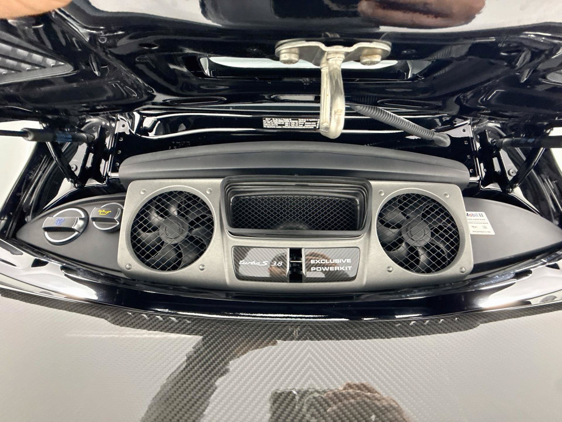 Used 2018 Porsche 911 Turbo S AWD/4WD image 32