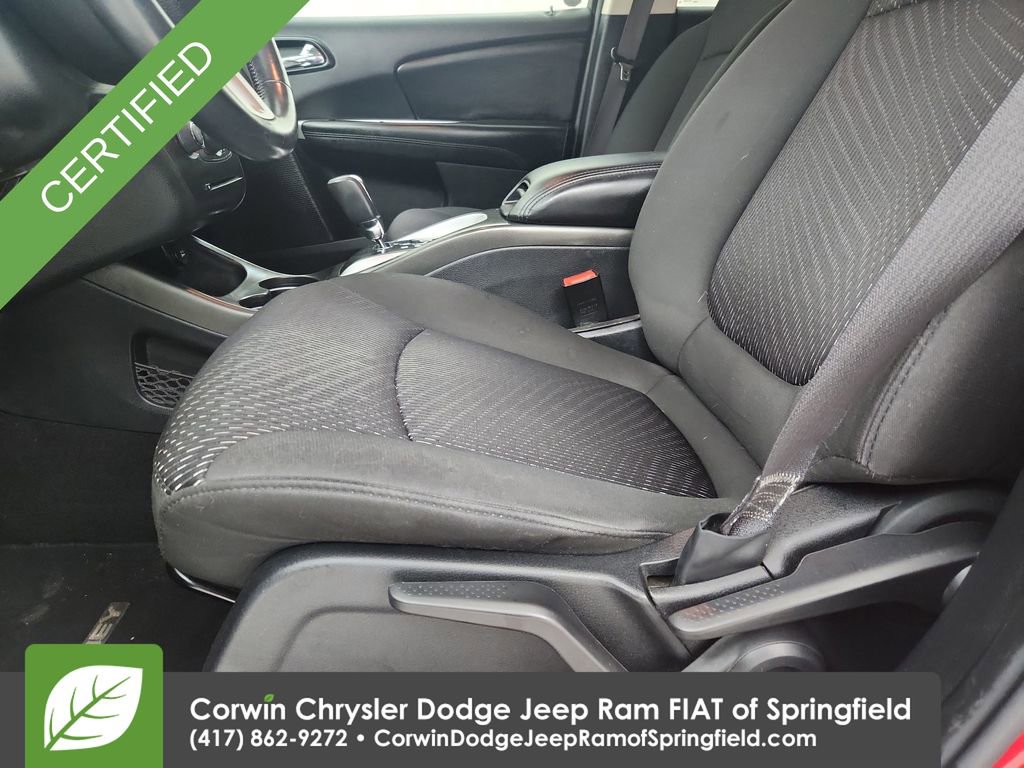 Used 2017 Dodge Journey SE w/ Flexible Seating Group image 11