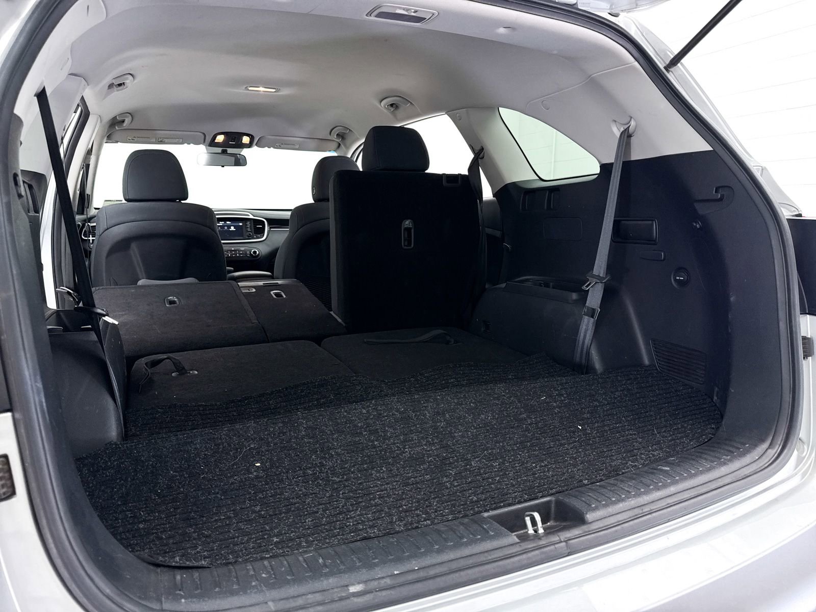 Used 2019 Kia Sorento LX image 30