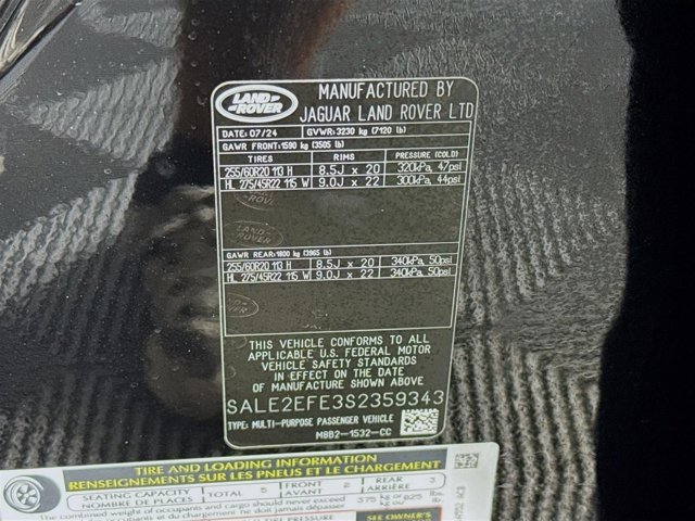 Certified 2025 Land Rover Defender 110 X-Dynamic SE AWD/4WD image 34