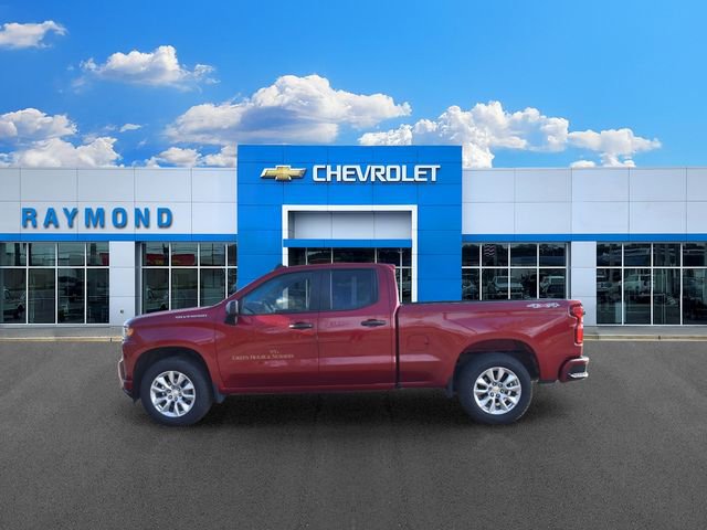 Used 2020 Chevrolet Silverado 1500 Custom w/ Custom Value Package AWD/4WD image 6
