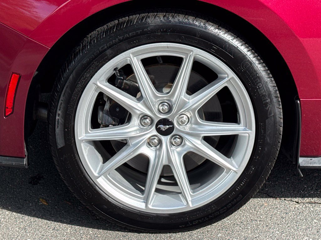 Used 2025 Ford Mustang GT Premium RWD image 12