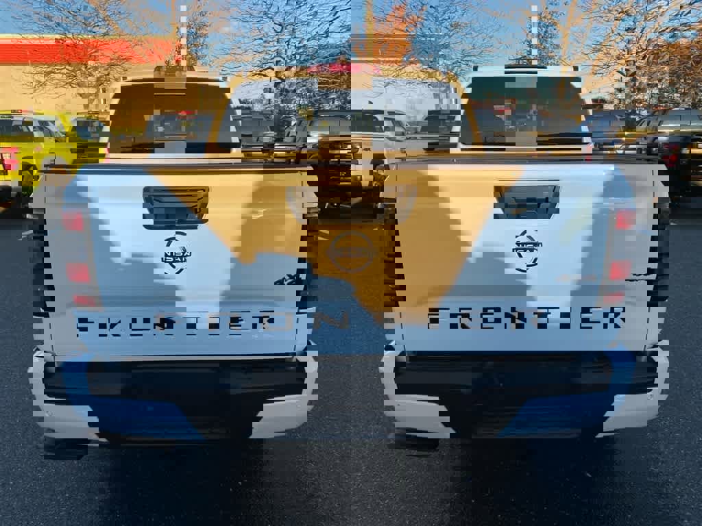 New 2026 Nissan Frontier SV image 5