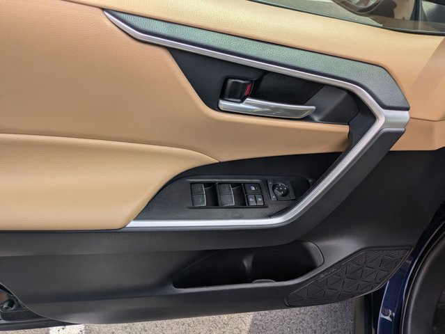 Certified 2025 Toyota RAV4 XLE w/ Convenience Package image 11