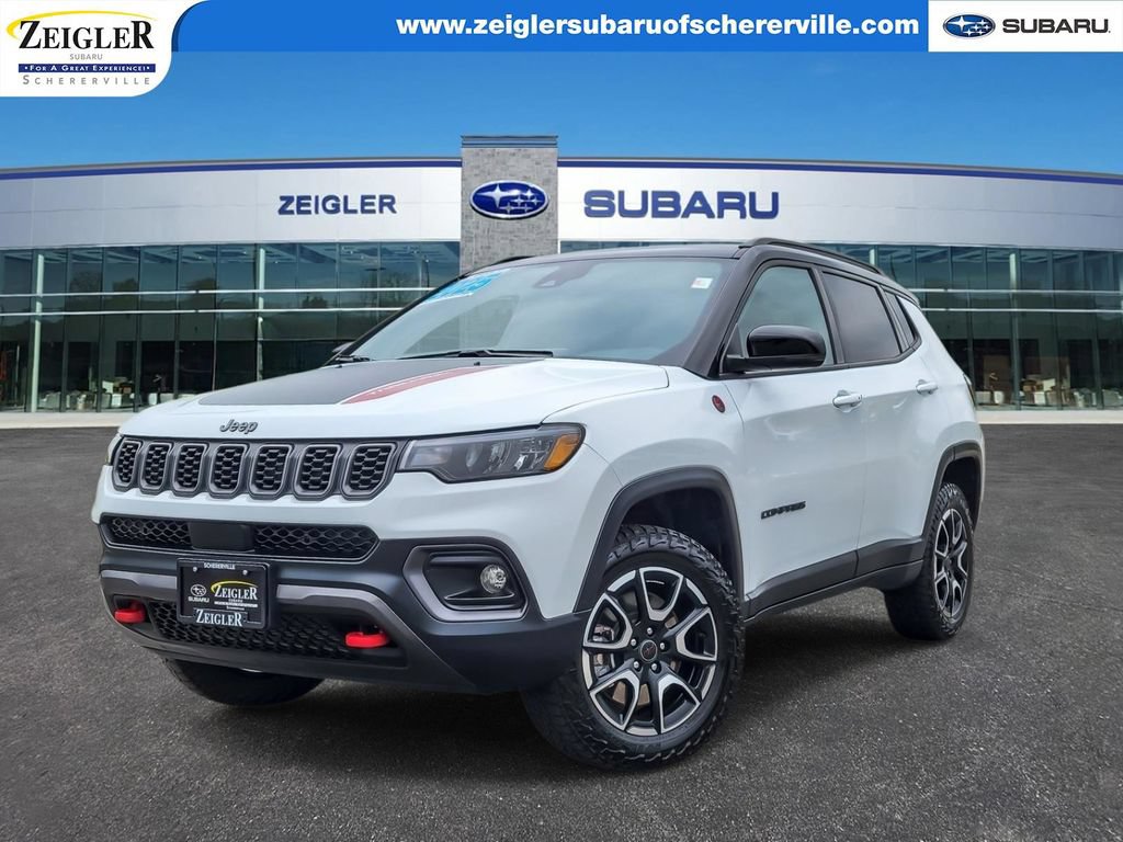 Used 2025 Jeep Compass Trailhawk AWD/4WD image 1