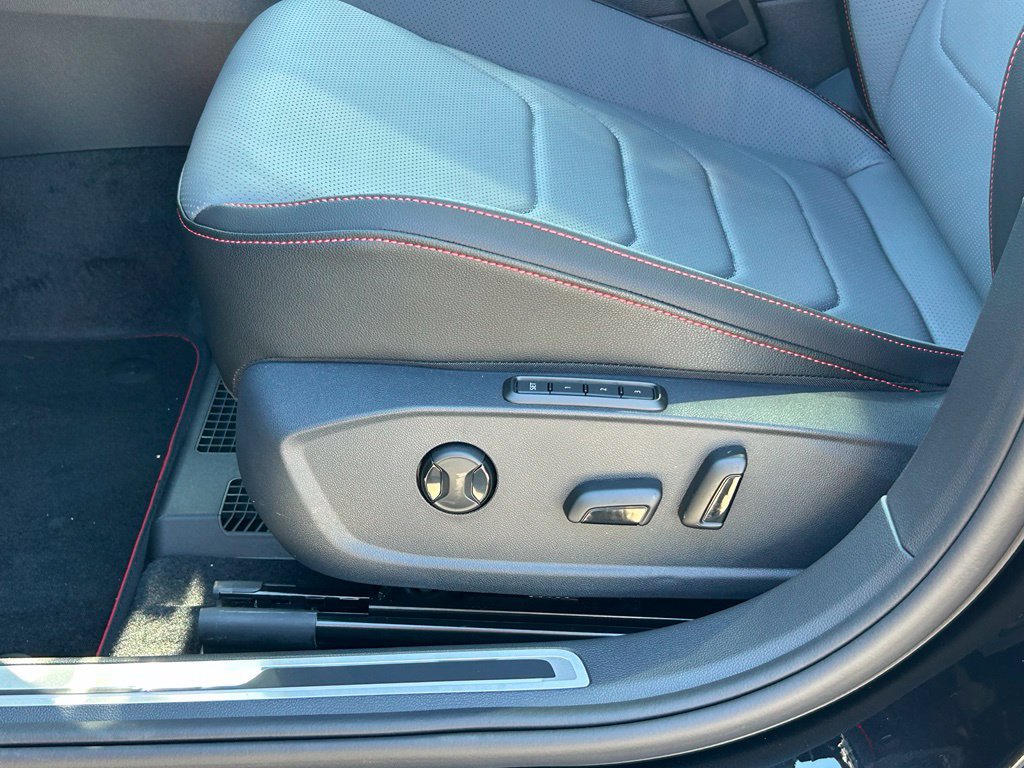 New 2027 Volkswagen Jetta GLI Autobahn FWD image 21