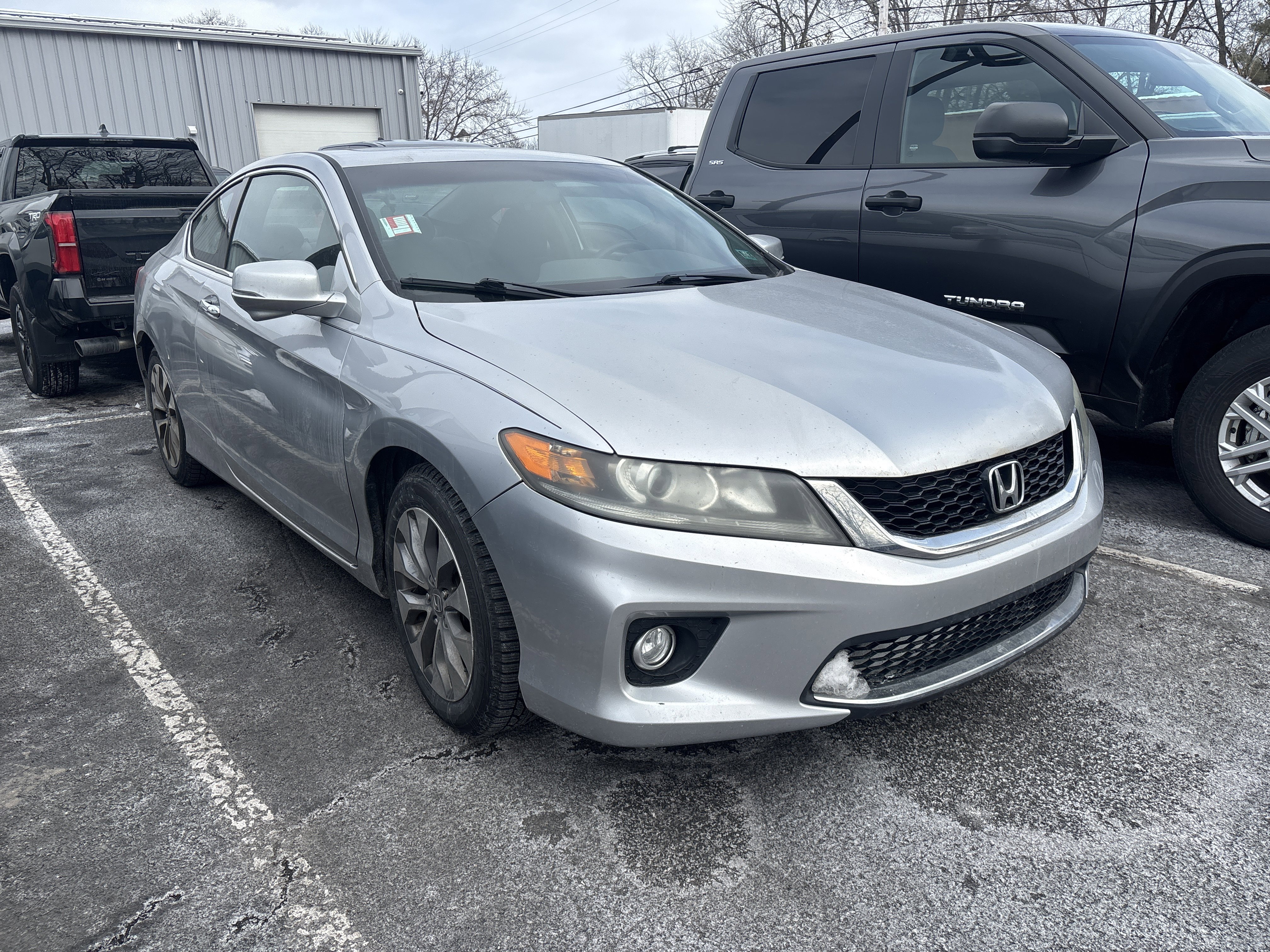 Used 2015 Honda Accord EX image 1