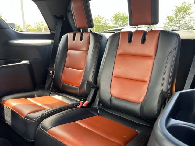 Used 2019 Ford Explorer XLT w/ Equipment Group 202A FWD image 32