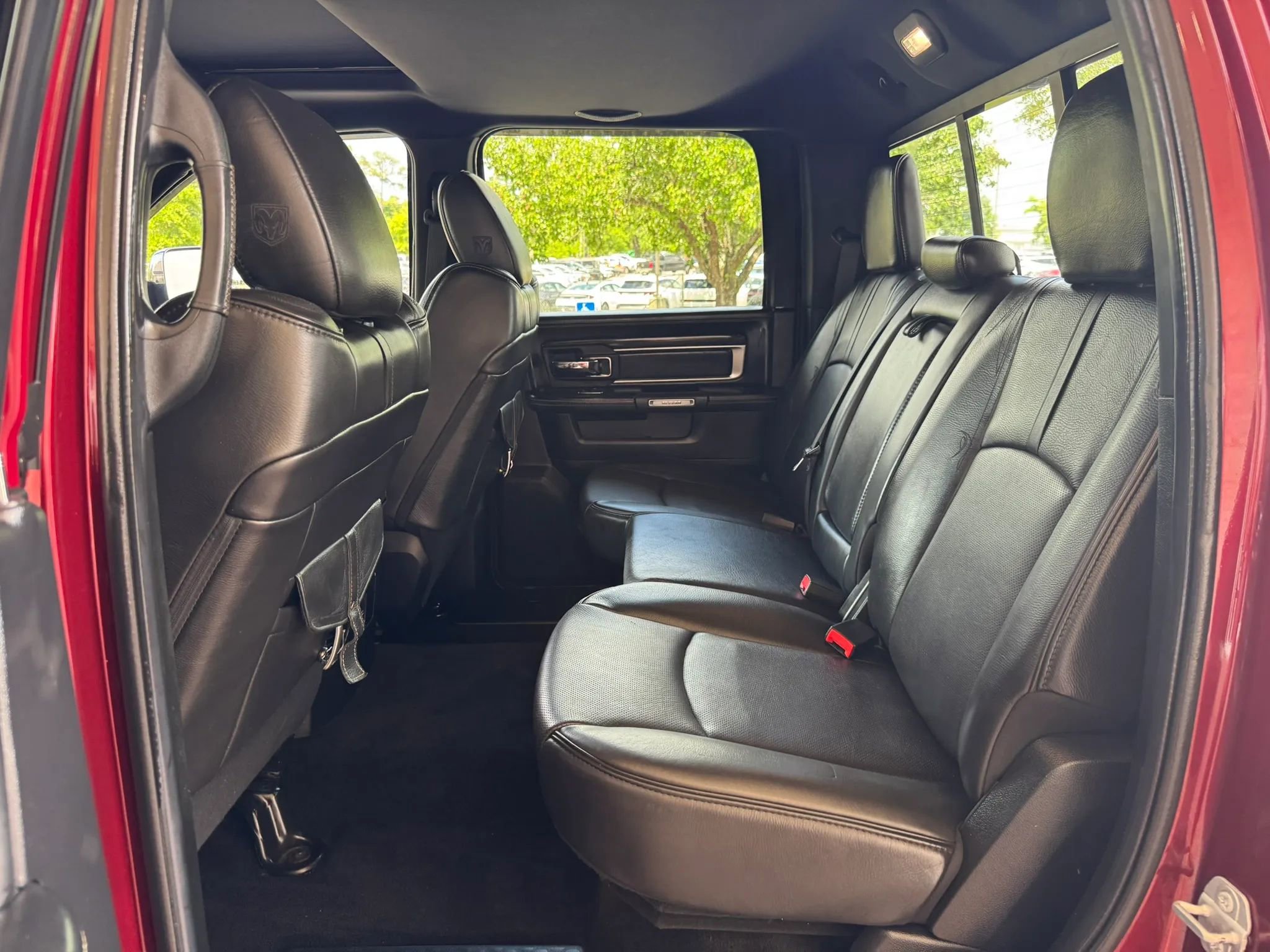 Used 2016 RAM 2500 Limited AWD/4WD image 18