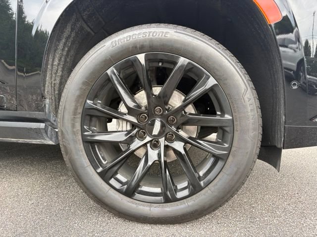 Used 2021 Cadillac Escalade Sport w/ Driver Assist Tech Package AWD/4WD image 17