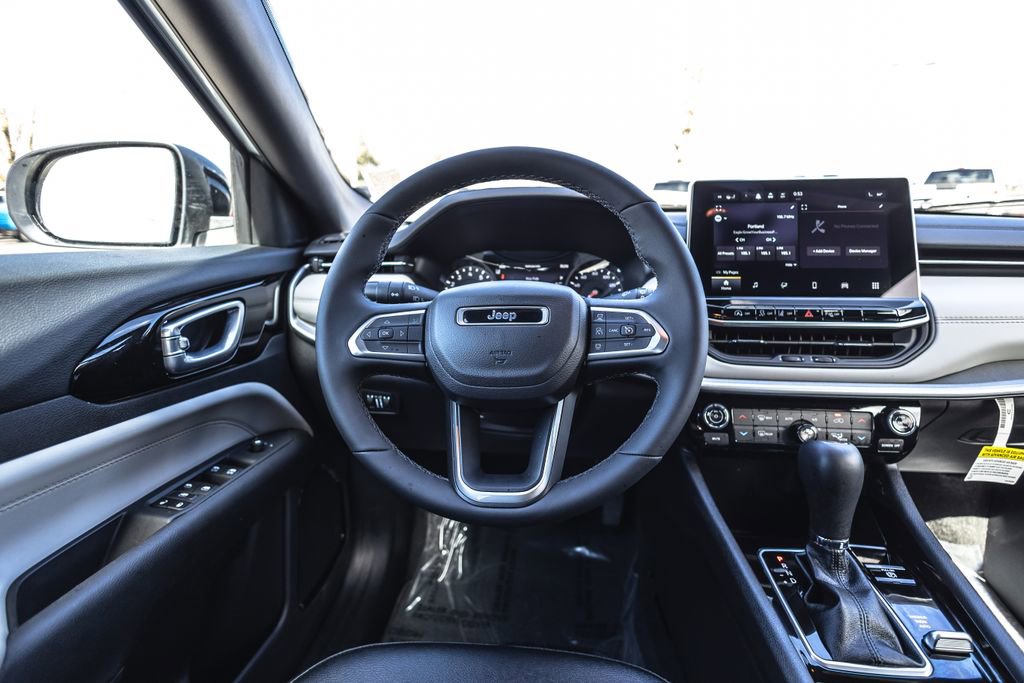 Used 2026 Jeep Compass Limited image 26