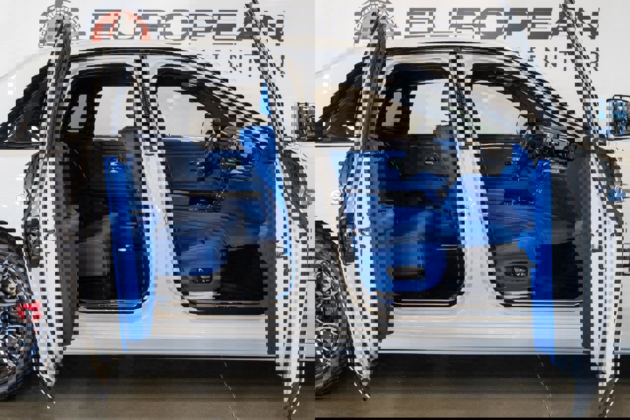 Used 2022 Rolls-Royce Ghost Black Badge image 28