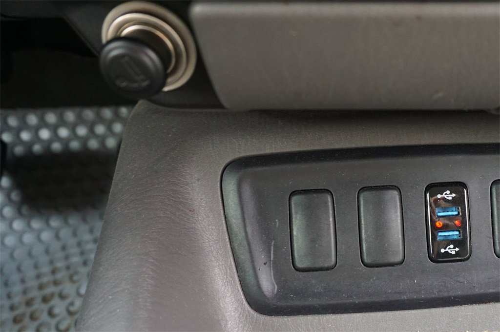 Used 2007 Toyota Sequoia SR5 image 11