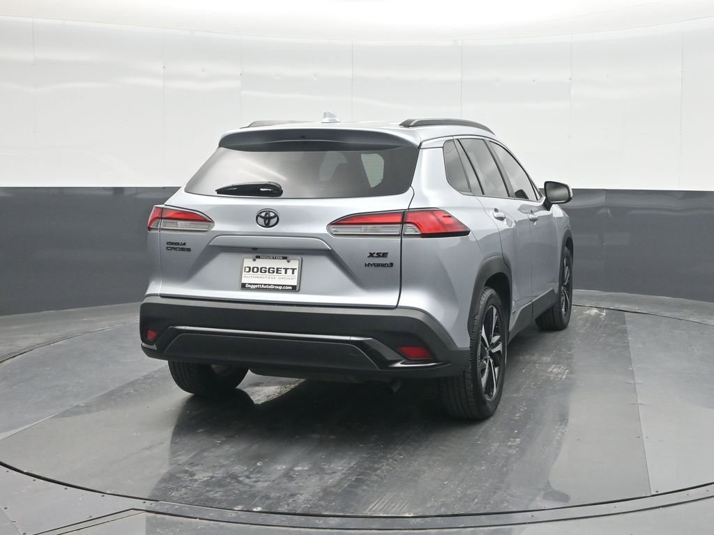 Used 2023 Toyota Corolla Cross XSE w/ Convenience Package image 24