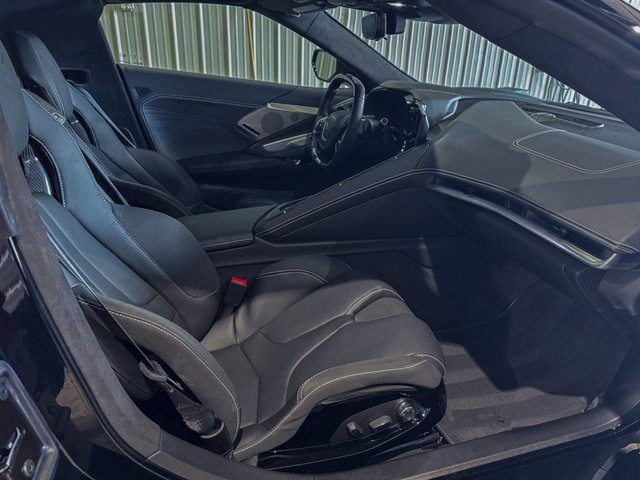 Used 2024 Chevrolet Corvette Z06 w/ Z07 Performance Package image 15